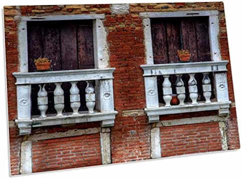 3dRose Венециански прозорци и балкони Венеция, Италия - Подложки за работния плот (dpd-227562-1)